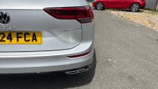 Volkswagen Golf 2.0 TDI 150 R-Line 5dr DSG Diesel Estate